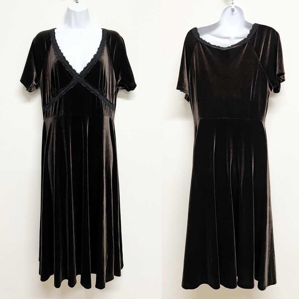 Killstar Womens Gothic Romantic Brown Velvet Lace V Neckline Midi Echelia Dress